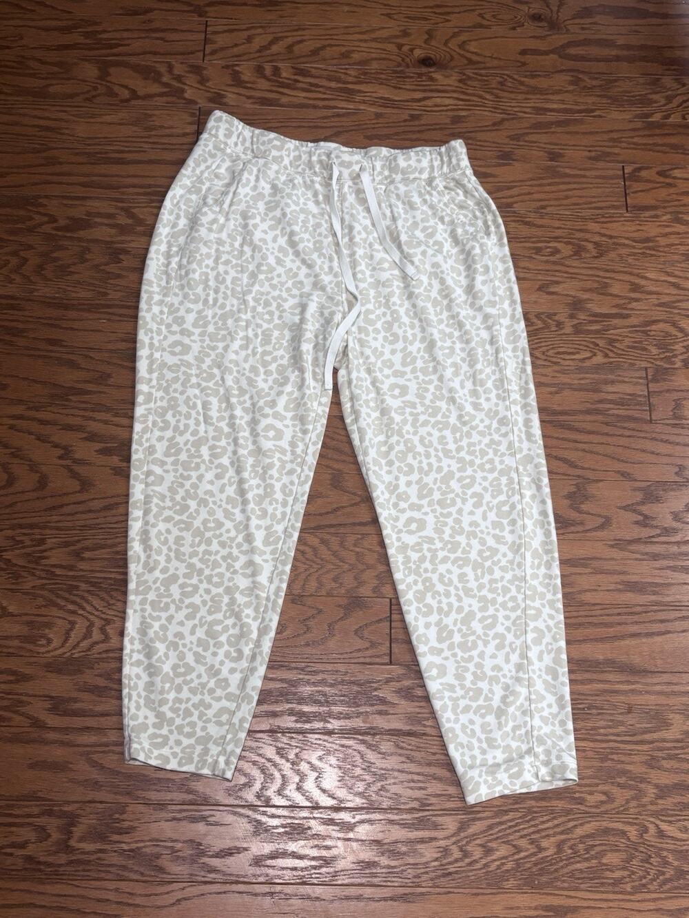 Loft Outlet Women's Cream Cheetah Print Sleepwear Pajama Lounge Pants, Size L